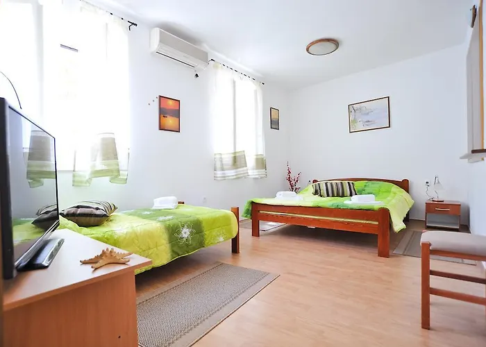Apartment And Room Soul Of Dalmatia Gasthof Zadar