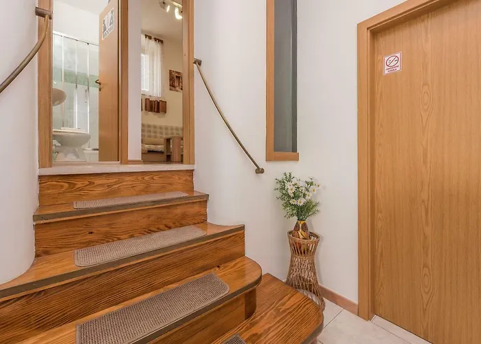 Apartment And Room Soul Of Dalmatia Gostinjska kuća